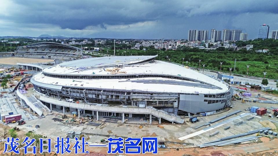 场芯区域, 游泳中心内